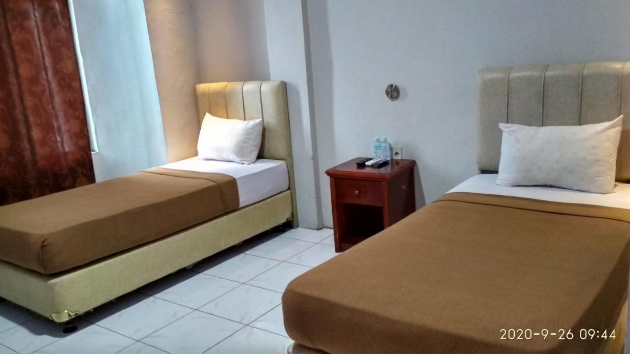 Hotel Anggrek Aceh Banda Aceh Exterior photo